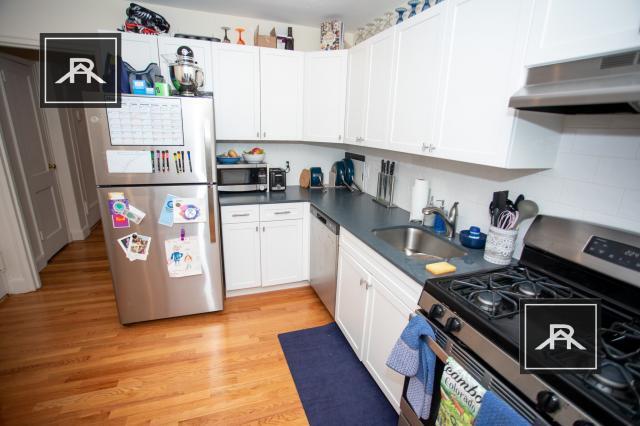 Foto del edificio - 2 bedroom in Brookline MA 02446