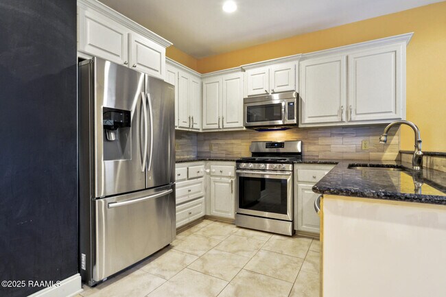 Foto del edificio - 9442 Boone Ave