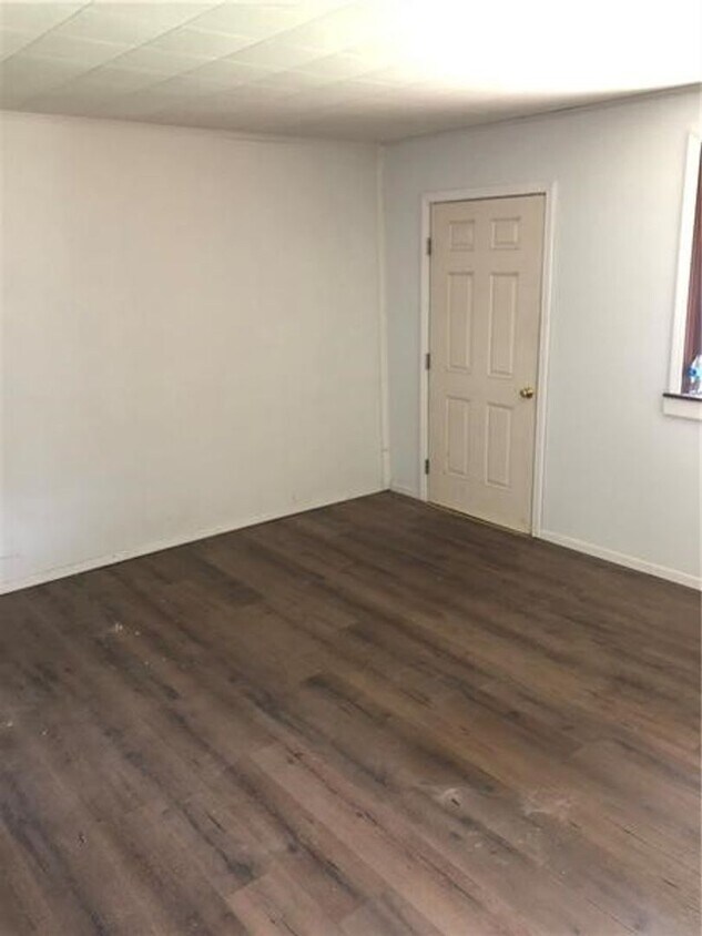 Building Photo - 2 BD/ 1 BA Apartment for Rent Homestead