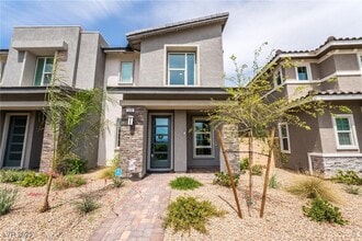 Building Photo - 128 Kimberlite Dr