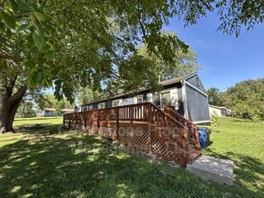 Building Photo - 8345 Center Dr