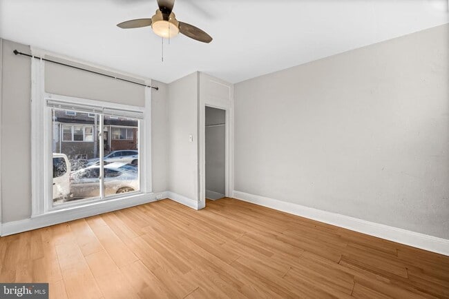 Building Photo - 223 Grundy St