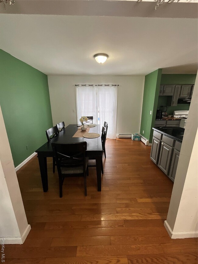 Building Photo - 7 Palmer Ave