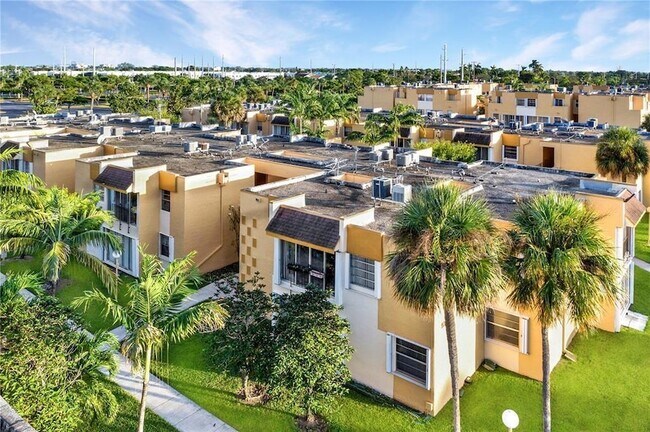Foto del edificio - 9311 SW 4th St