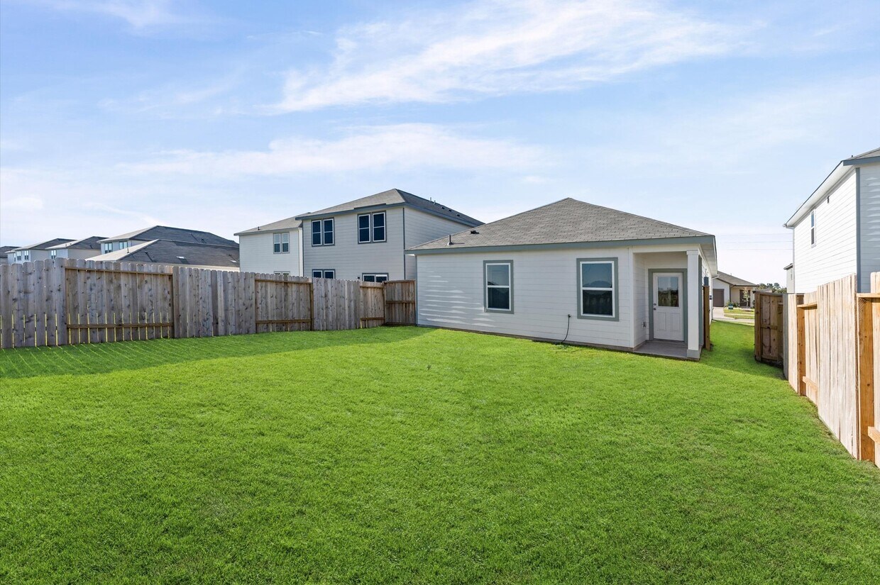 Foto principal - 8742 Vacek Xing Wy