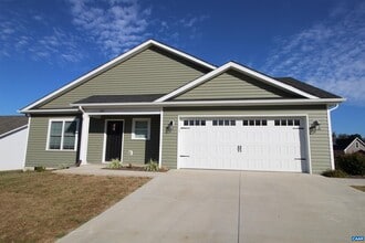Building Photo - 147 Langley Dr