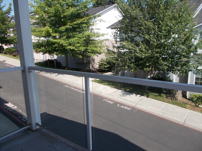 Foto del edificio - Lovely 2 bedroom Condo in Gorgeous Gated C...