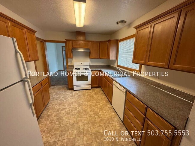 Building Photo - 1010 N. Winchell-