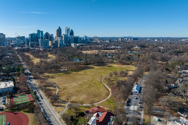 Piedmont Park in Home Park Atlanta hosts many fabulous festivals throughout the year.