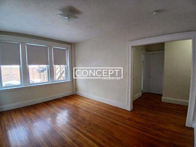 Foto del edificio - 109 Brainerd Rd