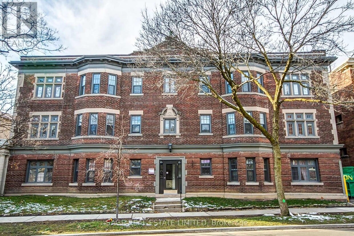 Primary Photo - 48-48 Lawton Blvd