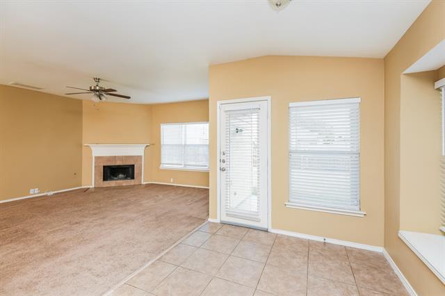 Foto del edificio - 8421 Beaufort Ct