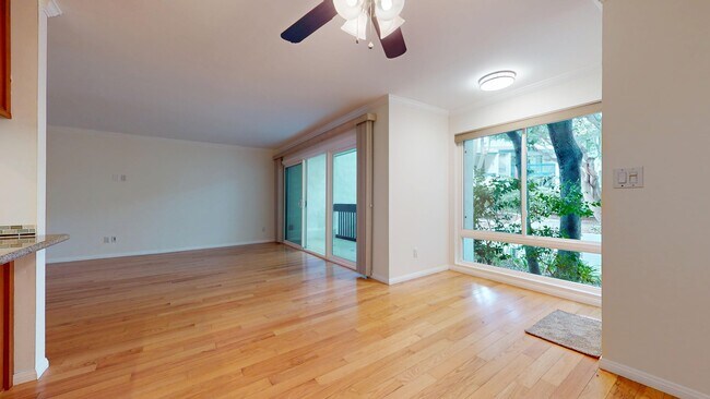 Foto del edificio - 902 Camino Real