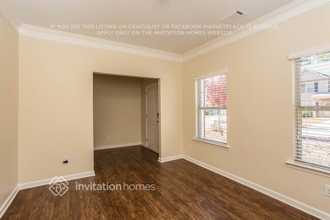 Foto del edificio - 4830 Medlock Trail Ct SW