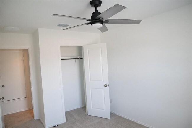 Building Photo - 175 Magalia Ln