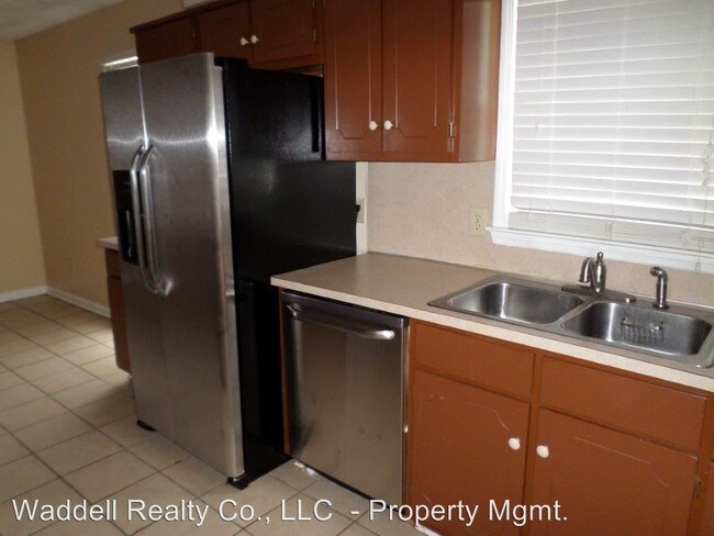 Building Photo - 3 br, 2 bath House - 789 Crestline Drive