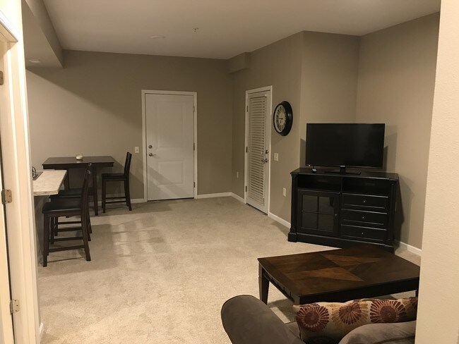 Stonegate Village Apartments Apartments Burlington, IA