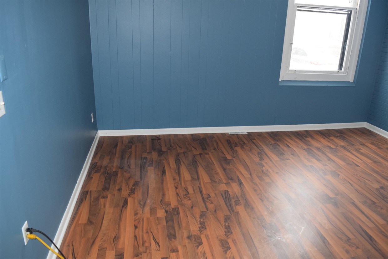 Foto principal - 283 W Delavan Ave