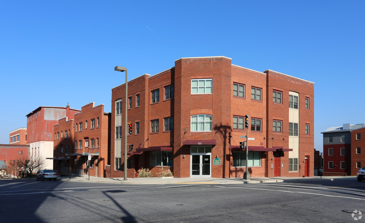 Rental Office - North Market - South Carroll Apartments