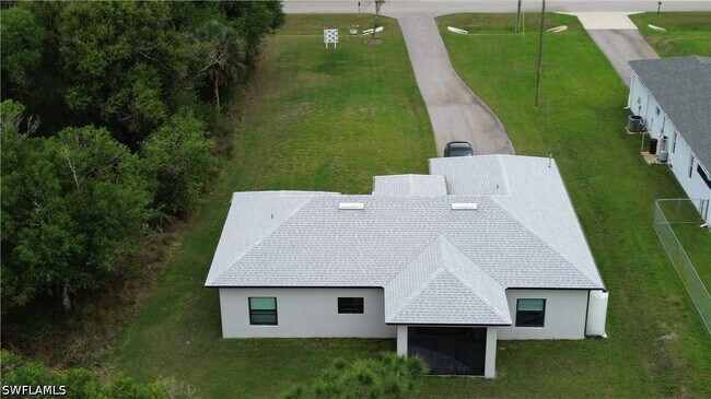 Foto del edificio - 2783 70th Ave NE