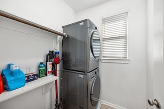 Building Photo - 15850 Black Grouse Dr