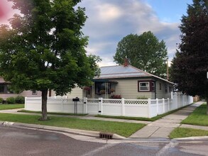 Building Photo - 35 Columbia Ave