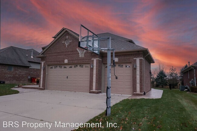 Building Photo - 4 br, 3 bath House - 50249 Aldwych Dr.