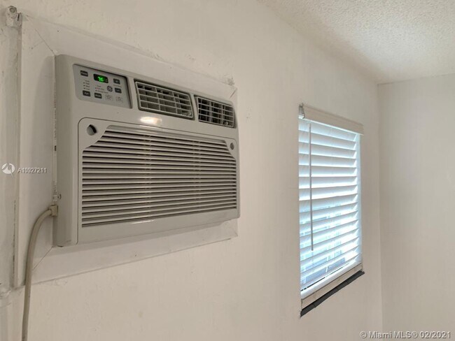 Building Photo - 2515 NW 52nd St