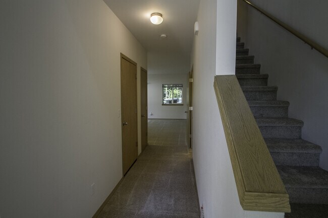 Foto del edificio - 12915 14th Dr SE