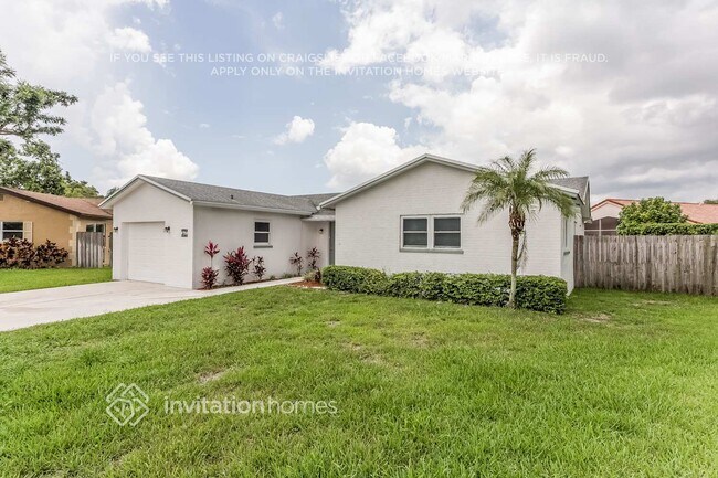 Foto del edificio - 8758 SW 11th St