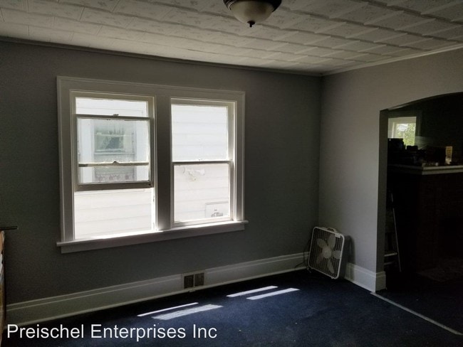 Building Photo - 3 br, 1 bath House - 103 Millicent Ave.