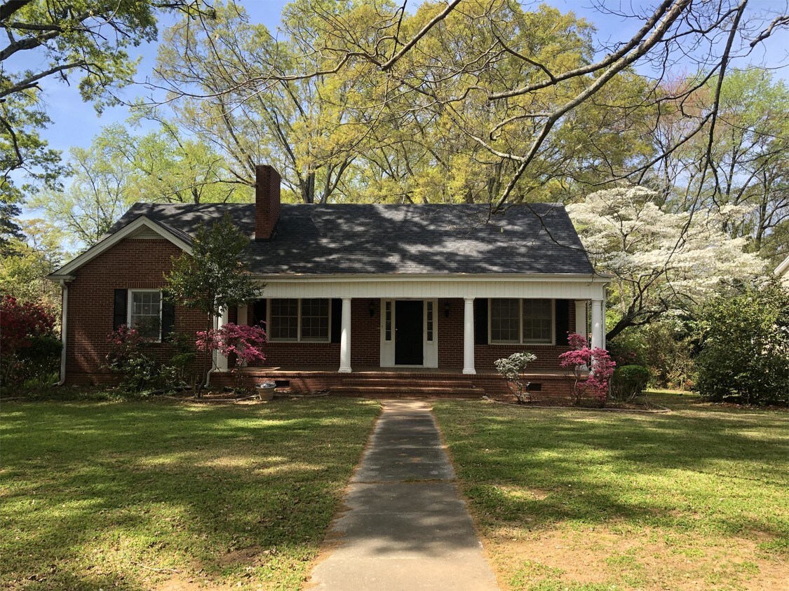 837 Maple Dr, Griffin, GA 30224 House Rental in Griffin, GA