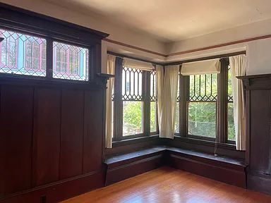 Foto del edificio - "Charming 1-Bedroom Oasis in the Heart of Berkeley – Perfect Location!"