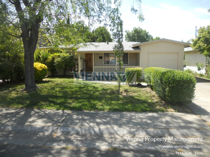 Primary Photo - Charming 2 Bedroom Home in Old Lincoln