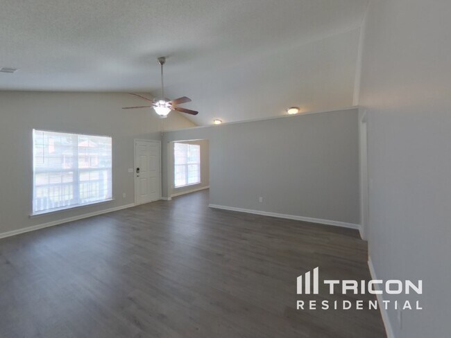 Building Photo - 312 Legend Oaks Drive Columbia SC