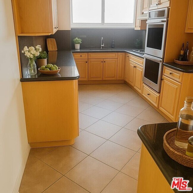 Foto del edificio - 10450 Wilshire Blvd