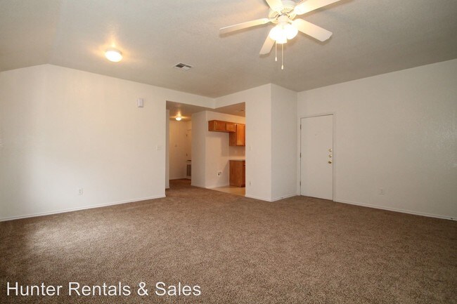 Foto del edificio - 3208 Toledo Dr