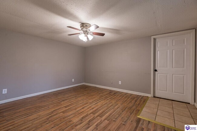 Foto del edificio - 308 Harlan Ditto Rd