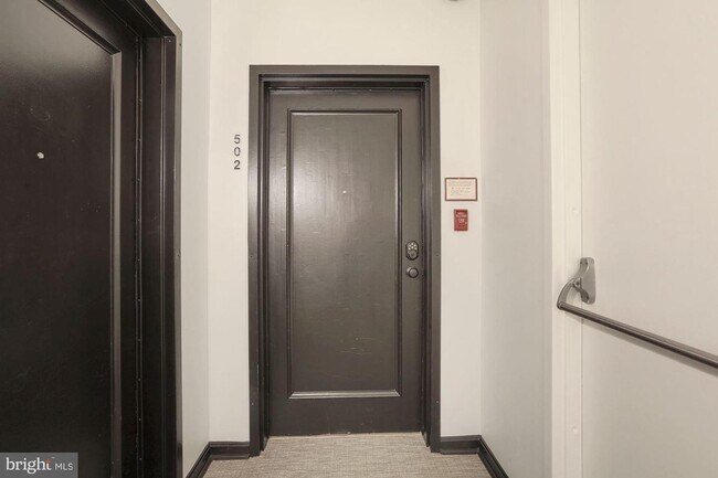 Foto del edificio - 1133 13th St NW