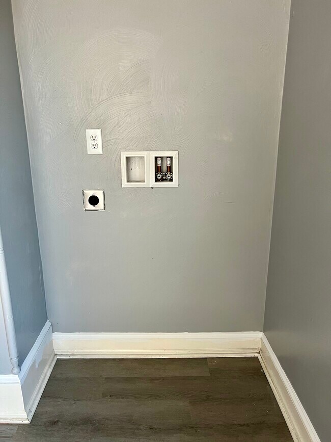 Foto del edificio - 908 Franklin Rd SW