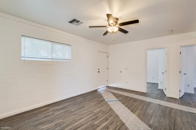 Foto del edificio - 2402 N 24th St
