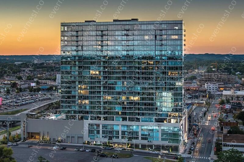 1212 Laurel St Nashville, TN 37203 - Alquileres en Nashville, TN