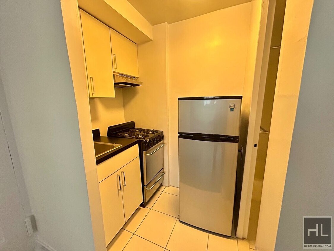 Foto principal - E 61 St/Lenox Hill bordering Sutton Place ...