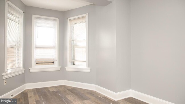 Foto del edificio - 192 Green Ln