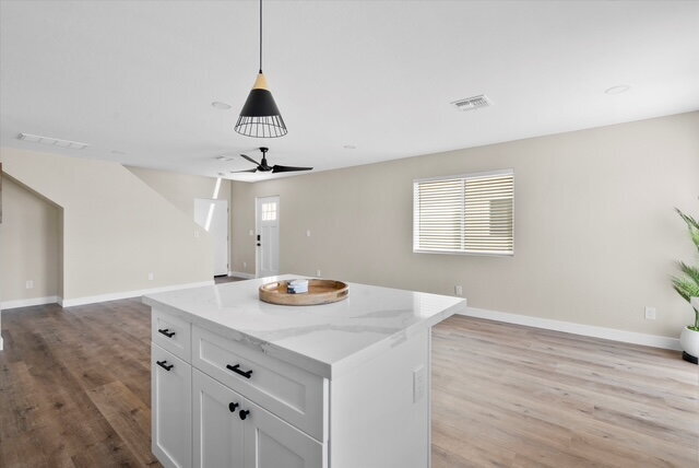 Foto del edificio - New Build 2025 Modern Duplex | 3 Bed, 2.5 Bath + Private Balcony & 2-Car Garage