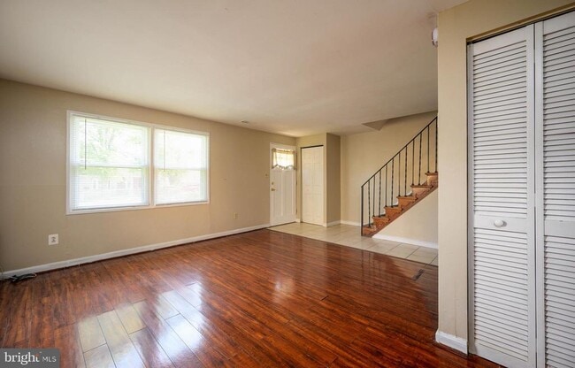 Foto del edificio - 7737 Greymont St