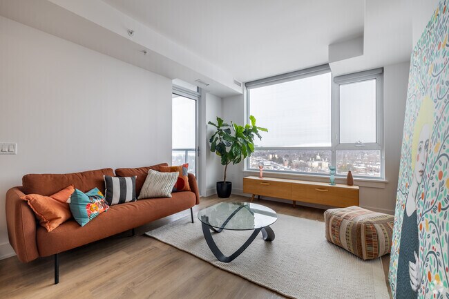 929 Richmond, 1 chambre, 1 salle de bain - 746 pi² - Salon - 929 Richmond