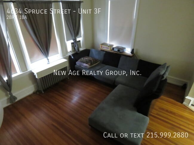 Building Photo - 4634 Spruce St