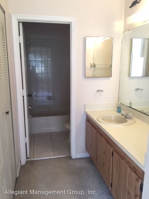 Foto del edificio - 1 br, 1.5 bath House - 723 Players Court