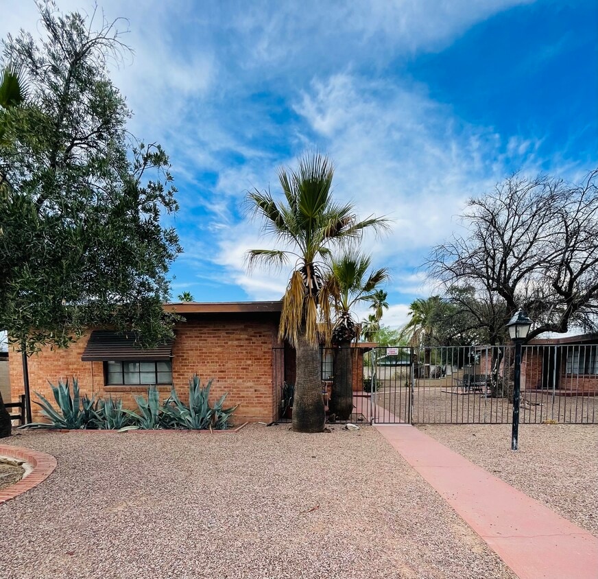 Photo - 2334 N Richey Blvd (Tucson, AZ)